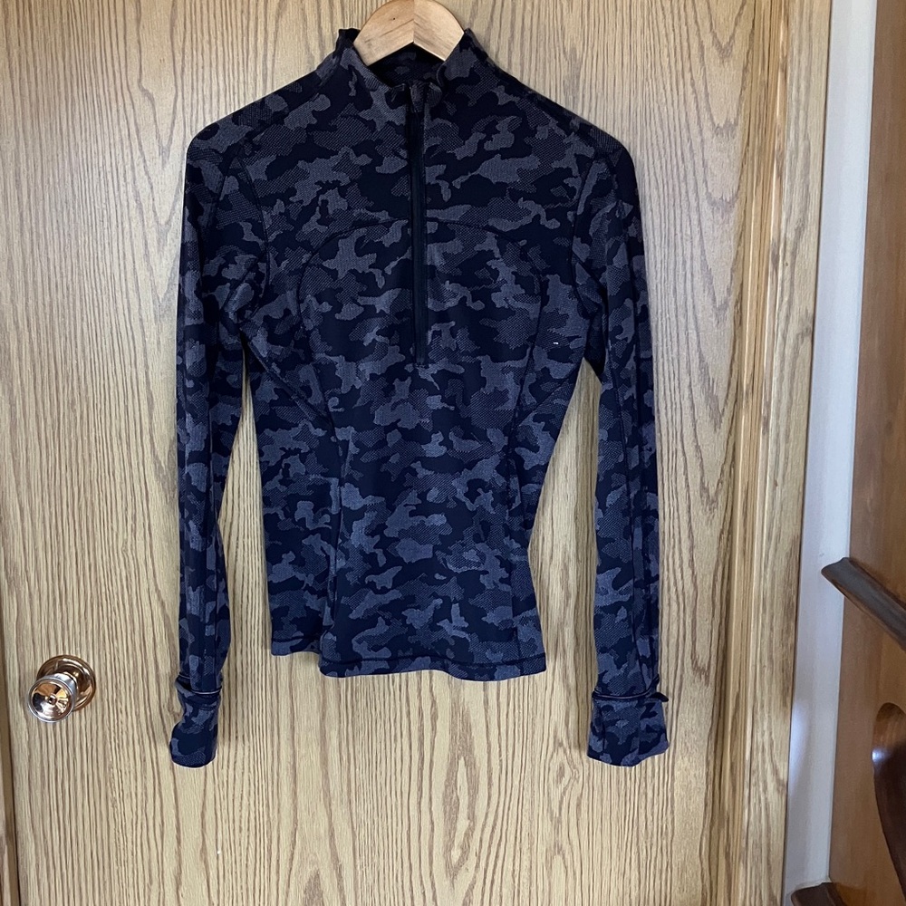 lululemon athletica Black & Gray Camo shirts